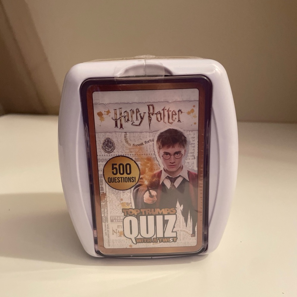 Harry Potter Top Trumps Quiz Card Game‎ - White
